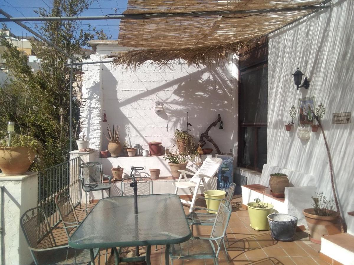 La Flecha Hostel Abrucena Екстериор снимка