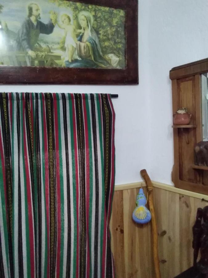 La Flecha Hostel Abrucena Екстериор снимка