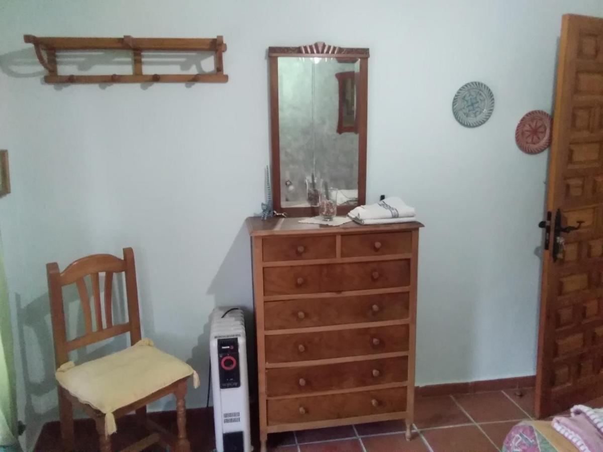 La Flecha Hostel Abrucena Екстериор снимка