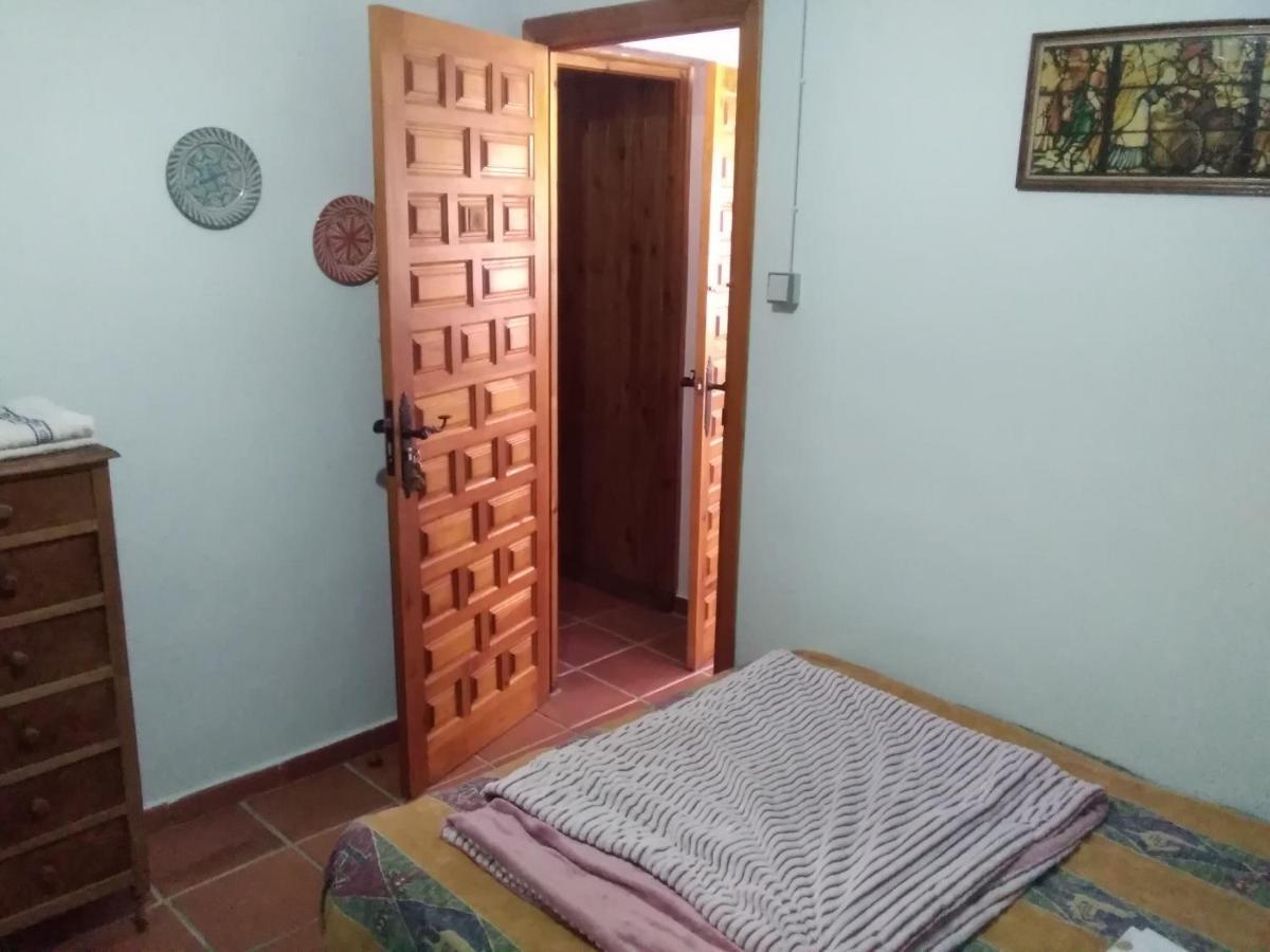 La Flecha Hostel Abrucena Екстериор снимка