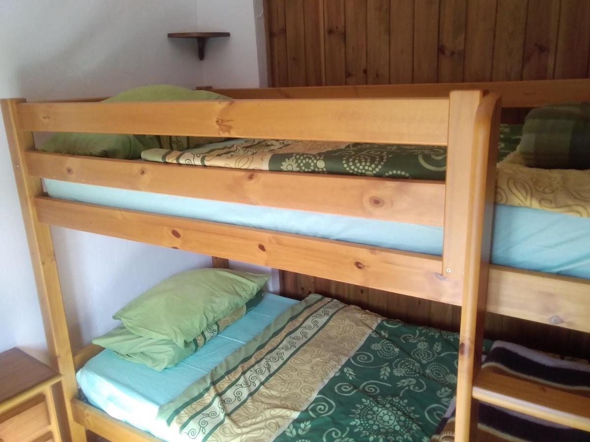 La Flecha Hostel Abrucena Екстериор снимка