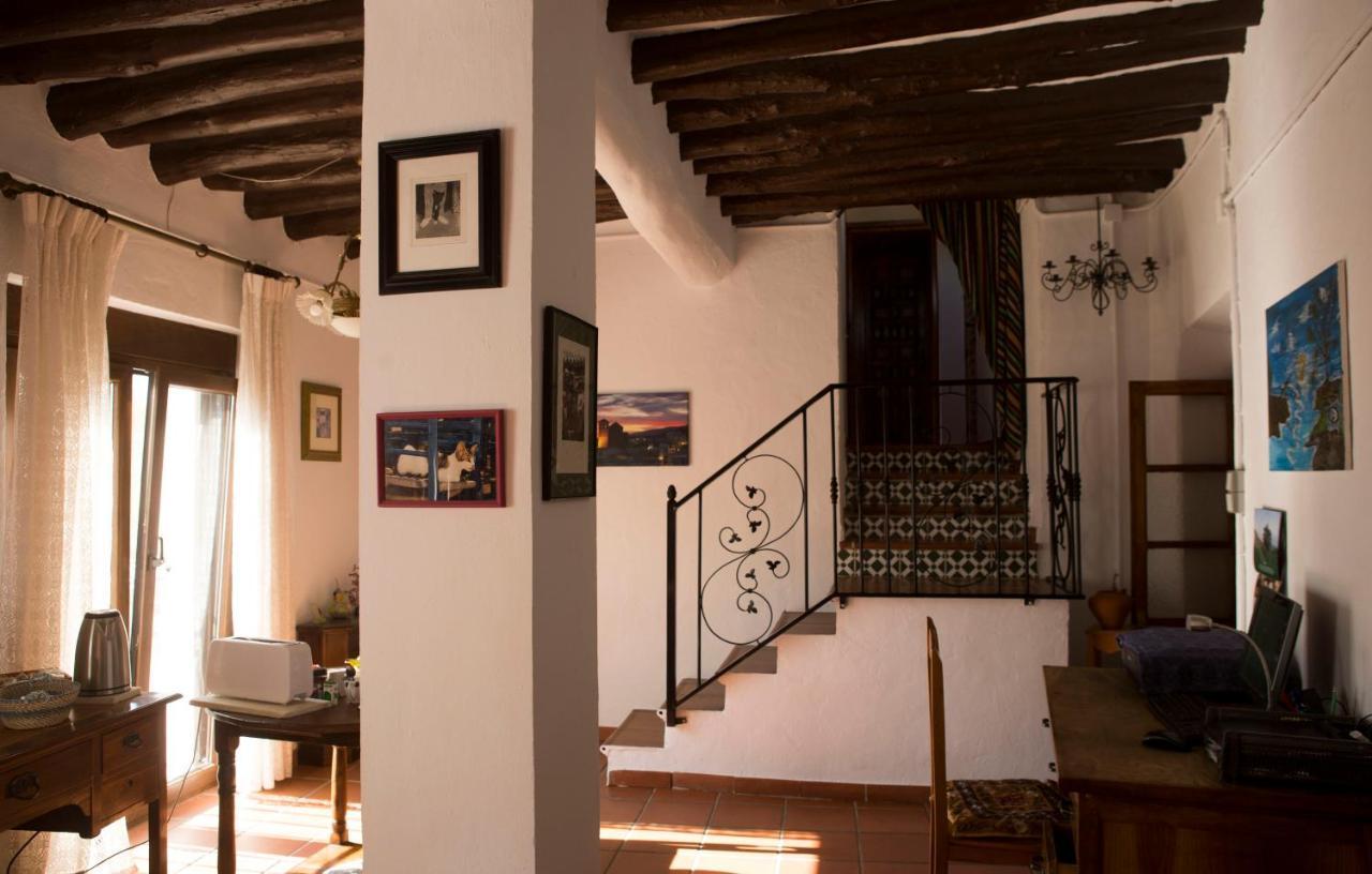 La Flecha Hostel Abrucena Екстериор снимка